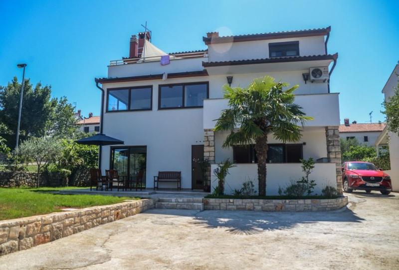 Modern Getaway Studio For Two Ρόβινι Εξωτερικό φωτογραφία